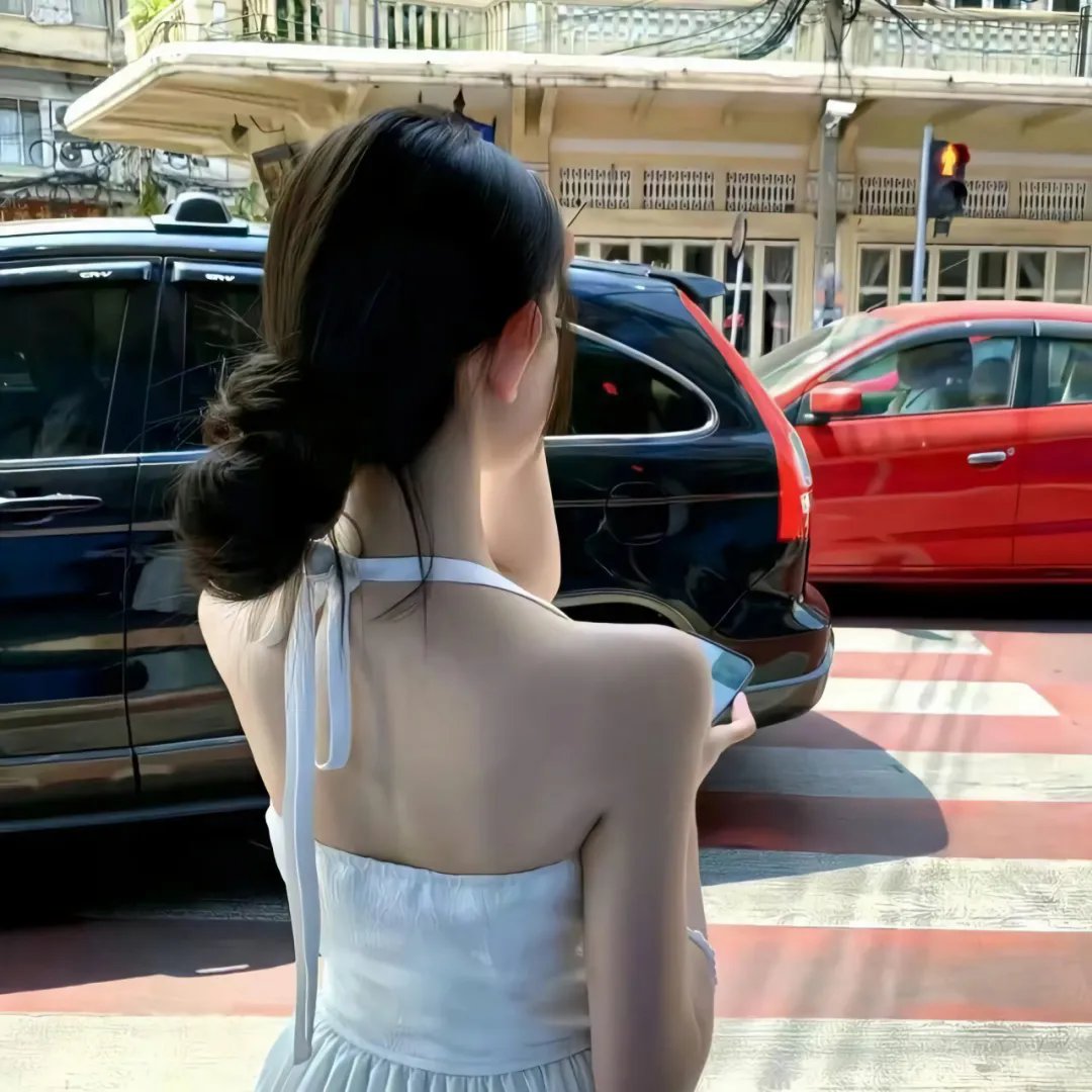 何班主和他的情人